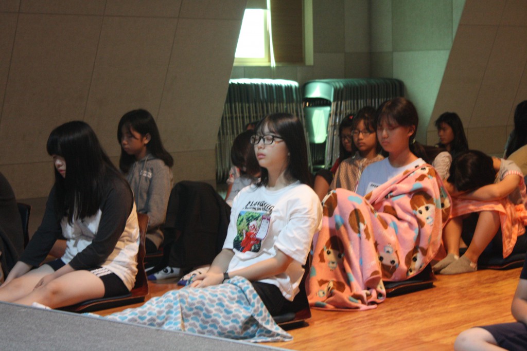 34th_girls_mid_outdoor (1)