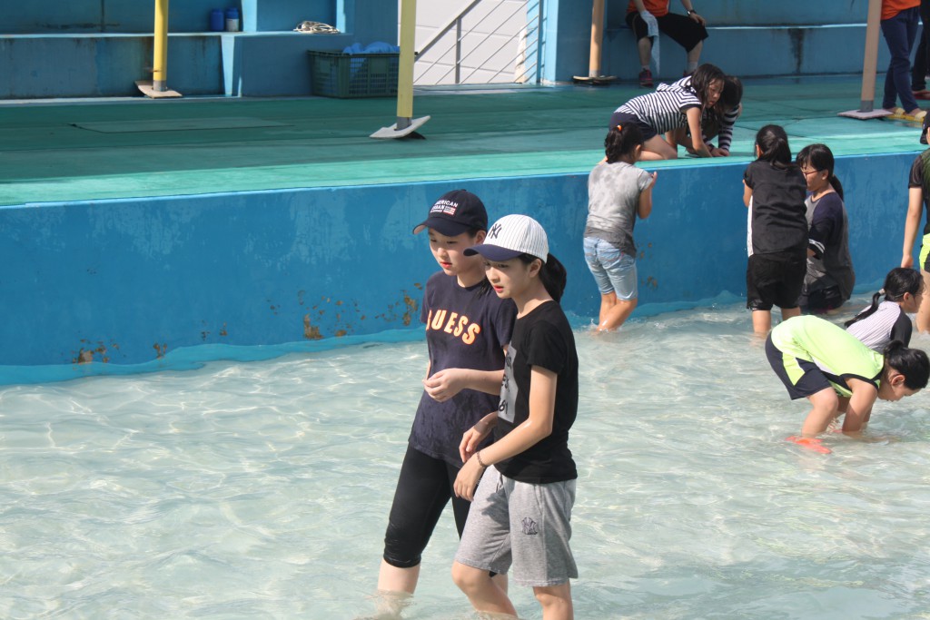 34th_girls_mid_outdoor (15)