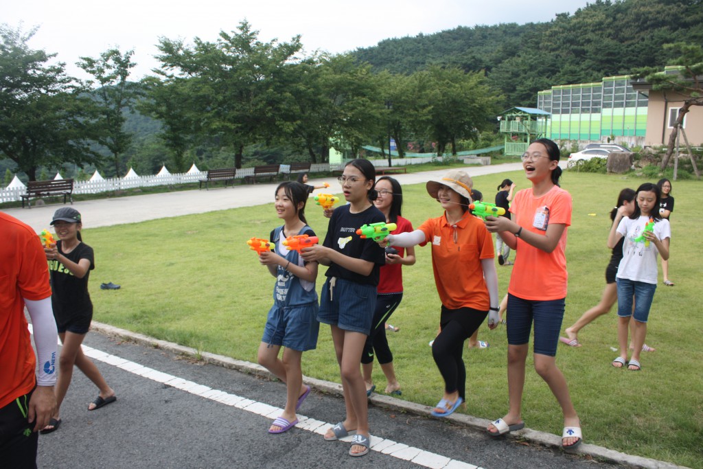 34th_girls_mid_outdoor (27)