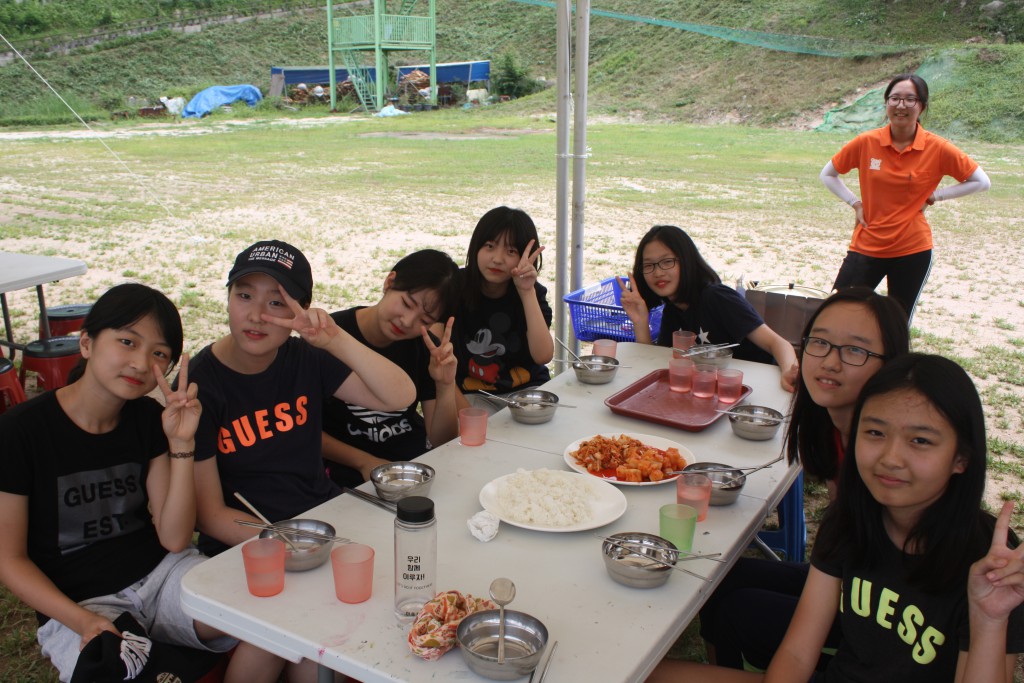 34th_girls_mid_outdoor (4)